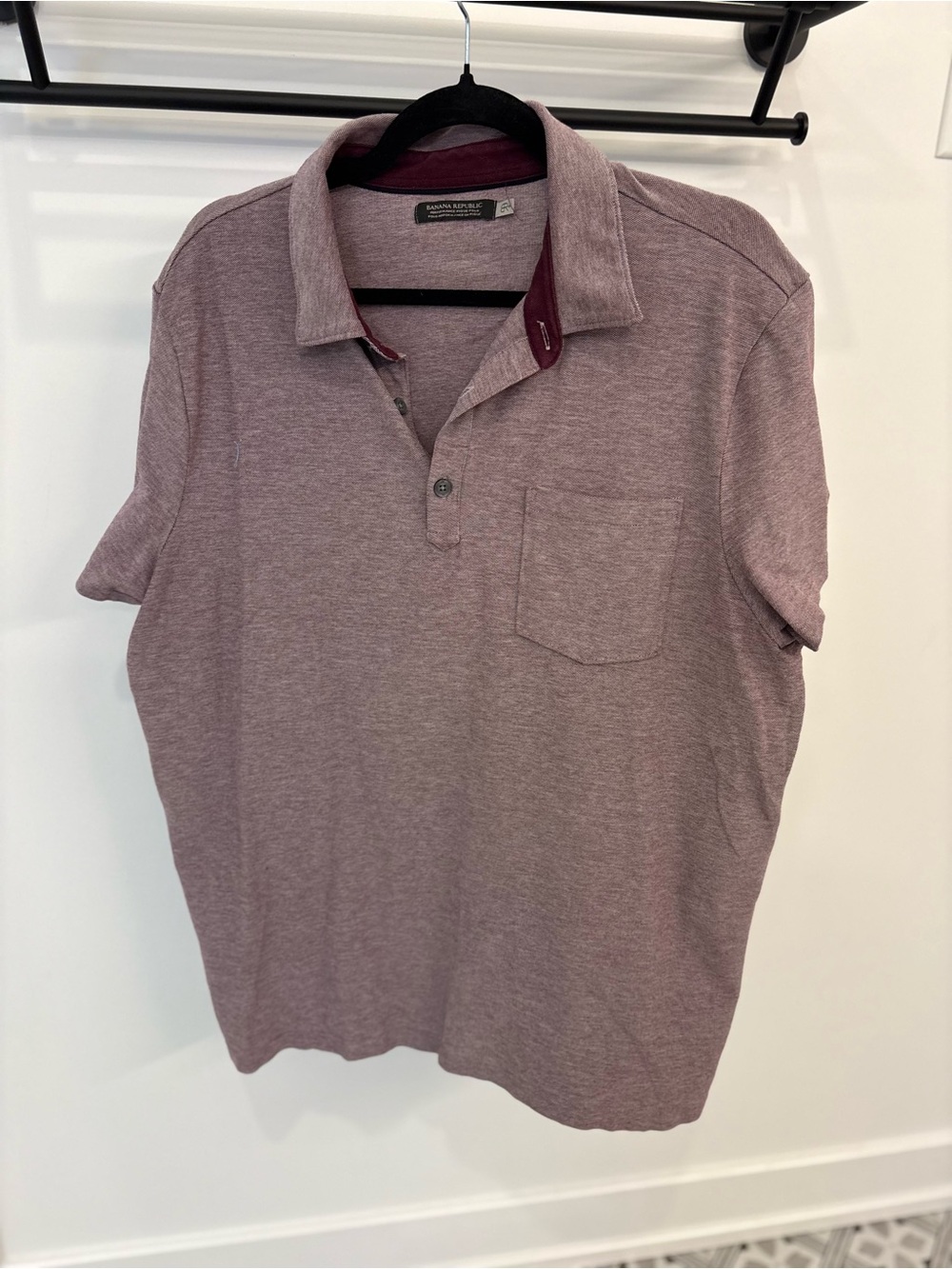 Banana Republic Men's Heather Wine Short-Sleeve Polo